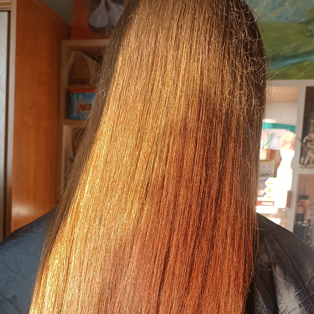 кератиновое выпрямление волос