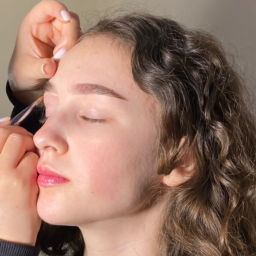 Коррекция + прореживание бровей