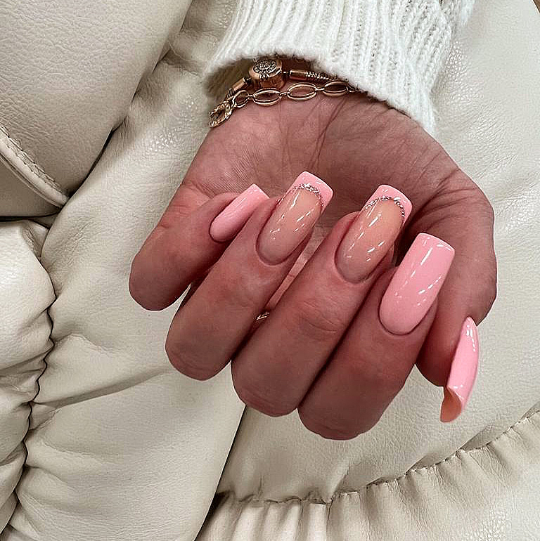 Маникюр с укреплением