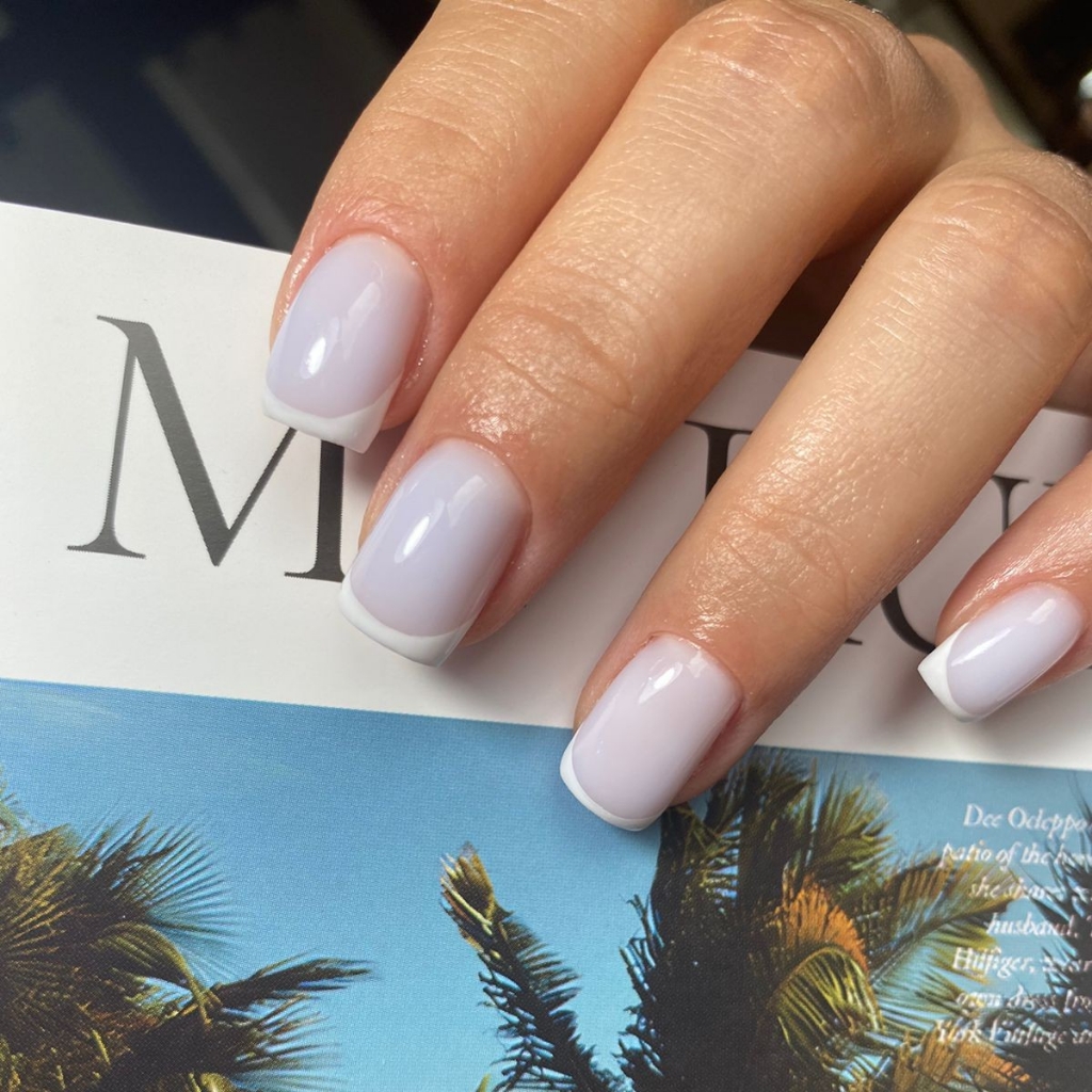 Комплекс 4 : Снятие + маникюр + укрепление гелем + френч  (топ-мастер)