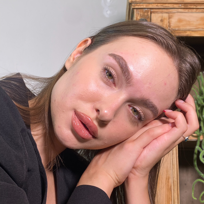 Ламинирование (окрашивание, коррекция и уход входят в стоимость)