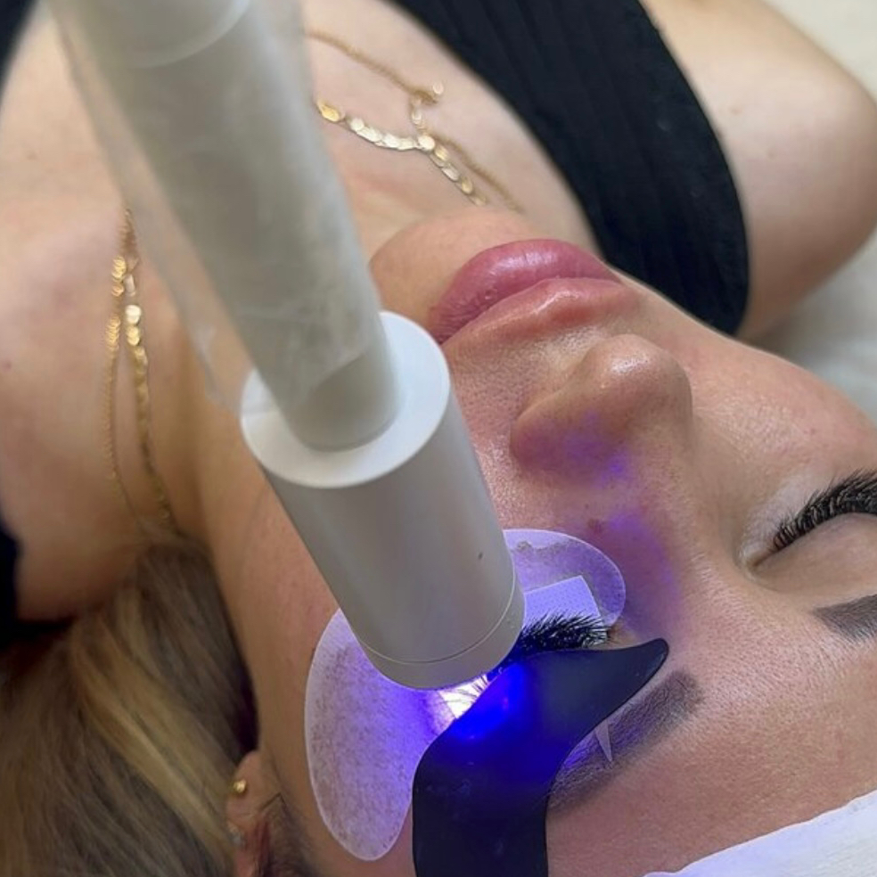 LED Наращивание ресниц 1D