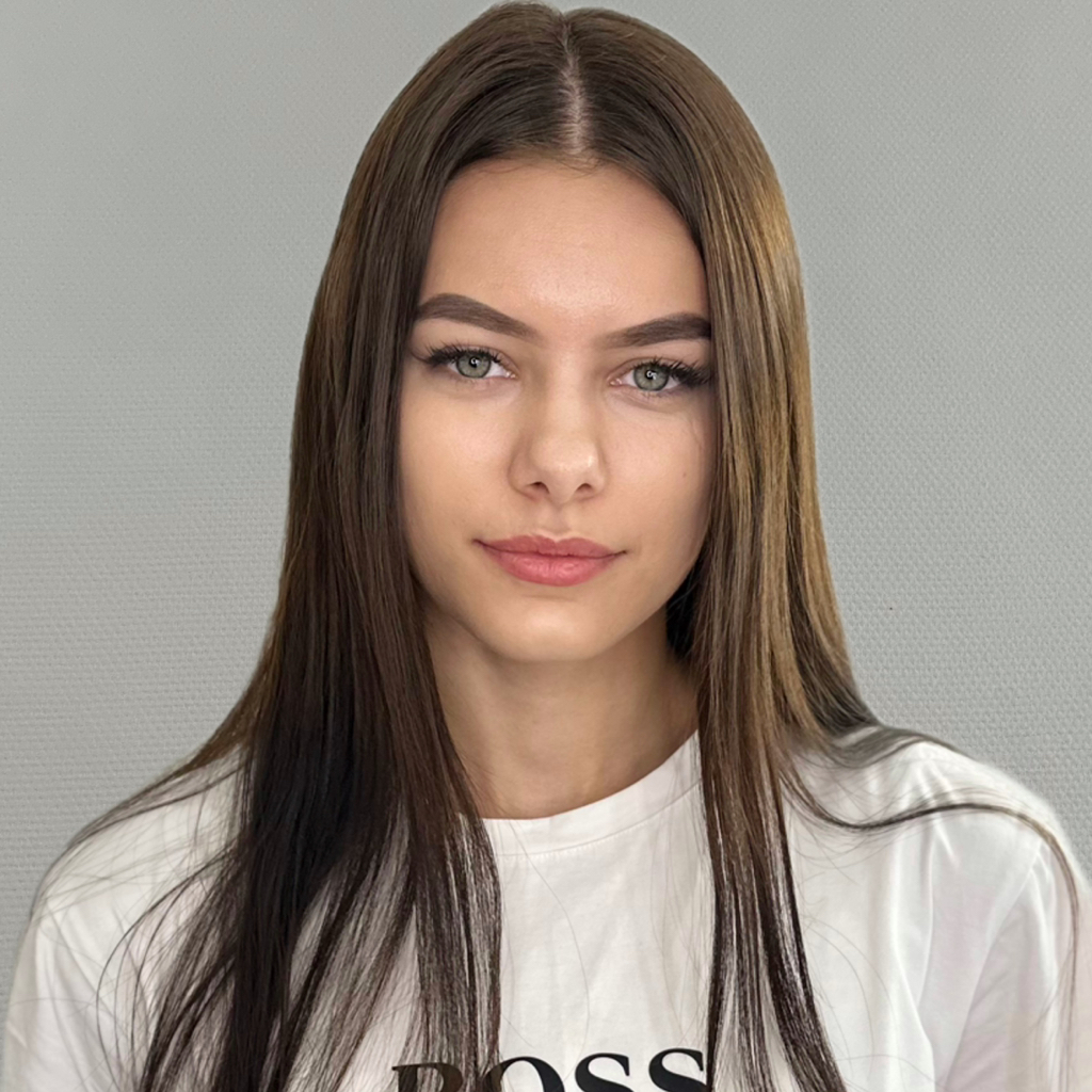 Зуева Ксения
