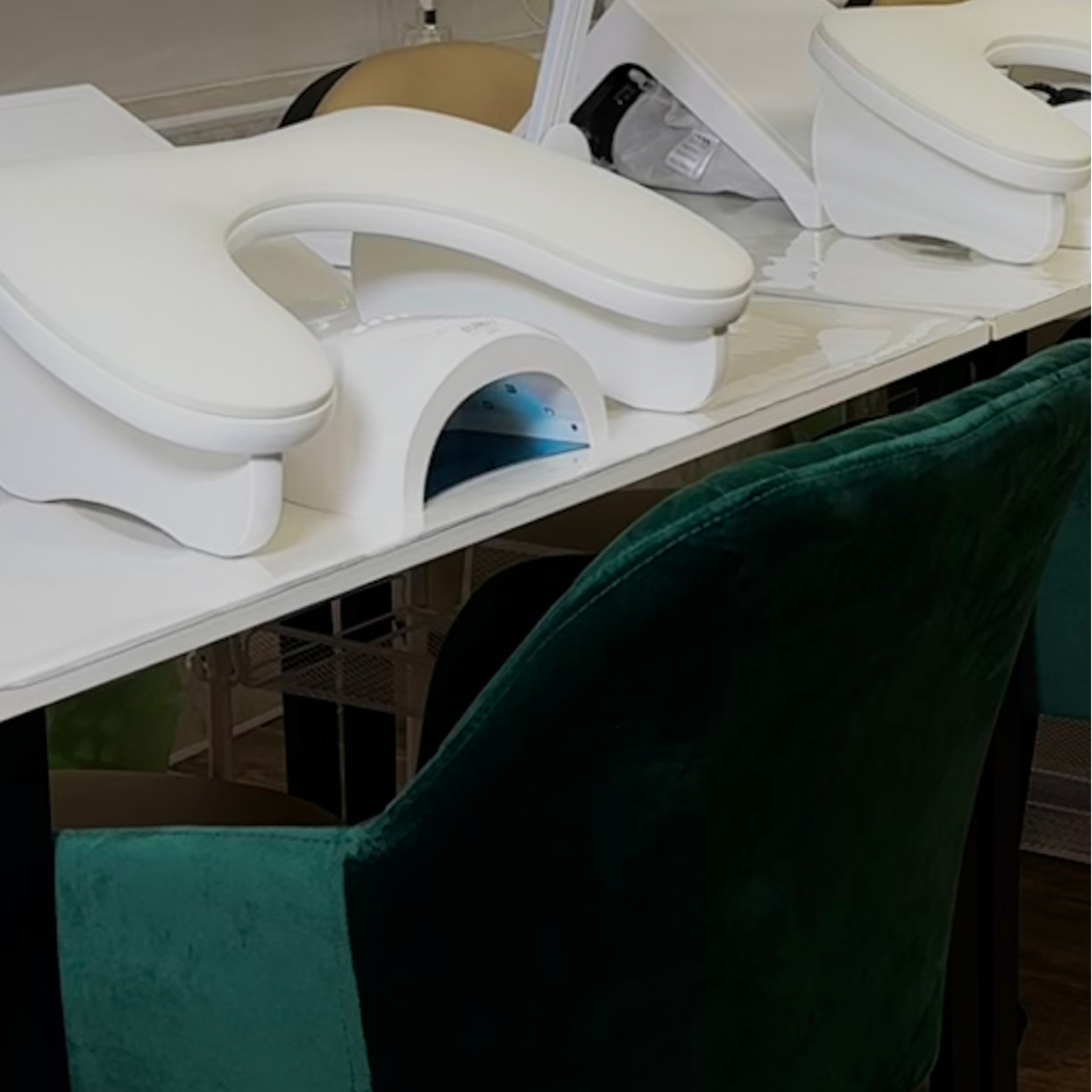 Место мастера маникюра №1