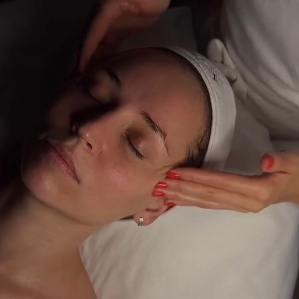 Спа-массаж лица от отеков