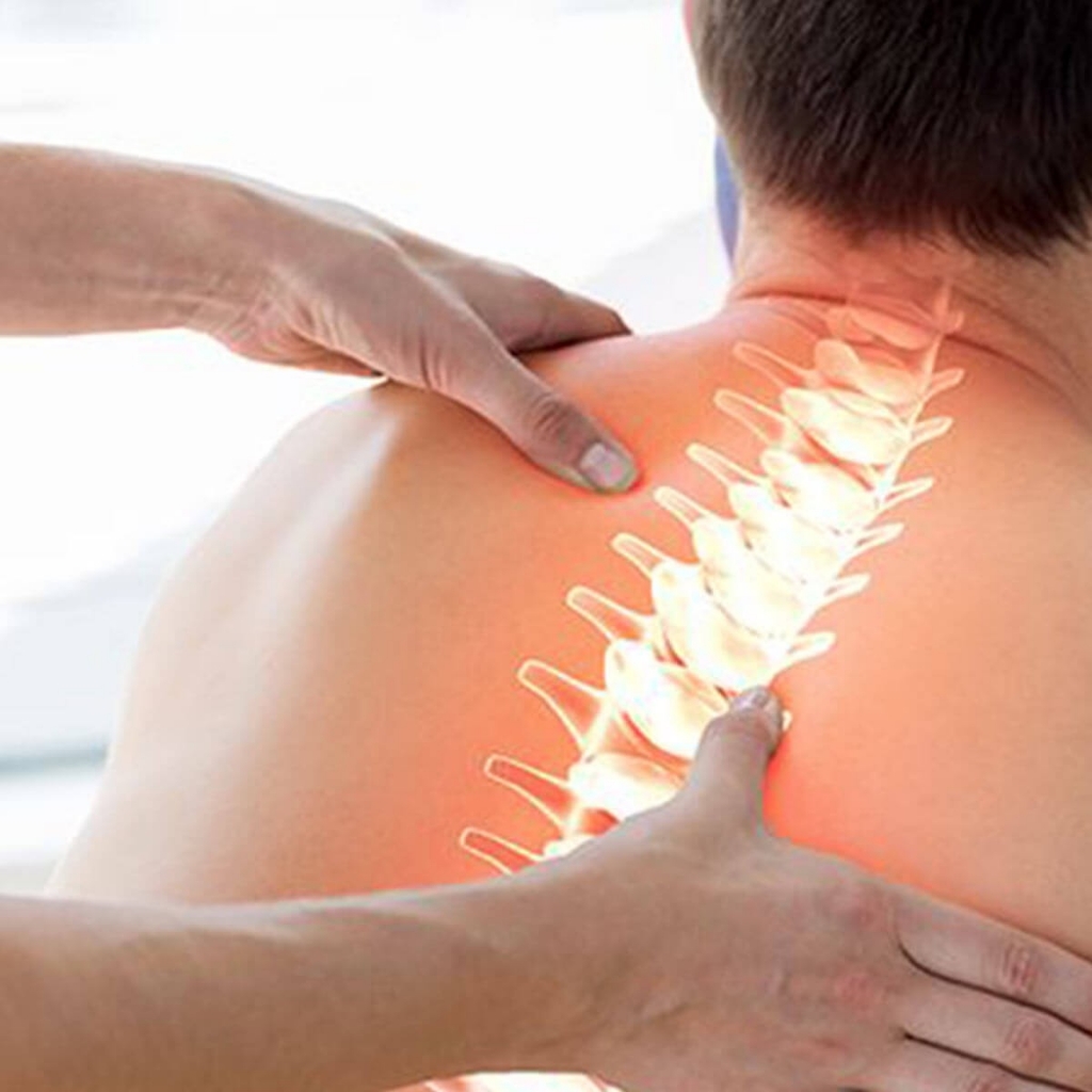 Массаж спины лечебный