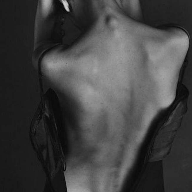 Спина полностью