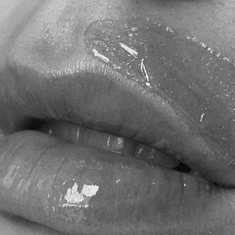 Удаление пушка над губой