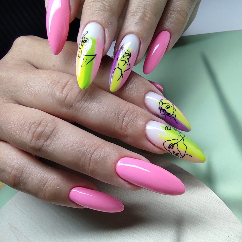 Наращивание ногтей