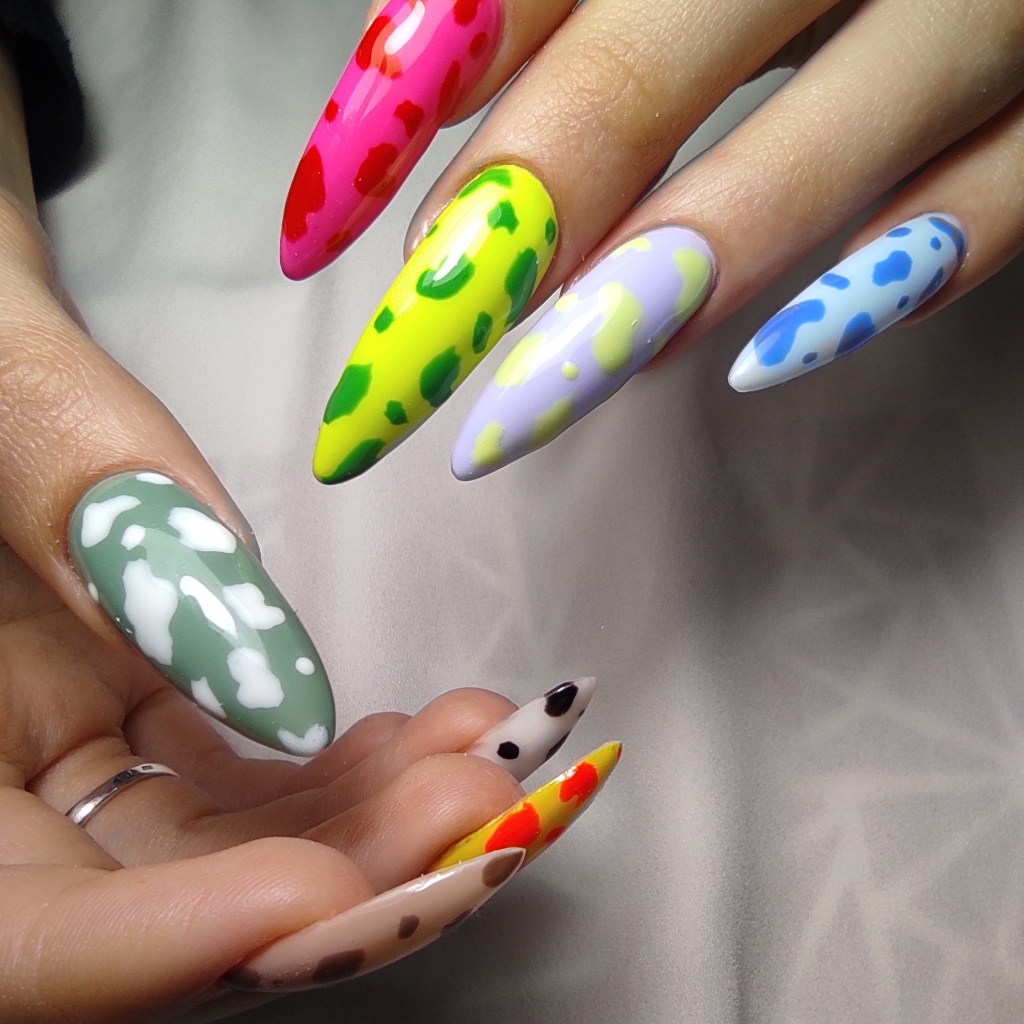 Коррекция нарощенных ногтей