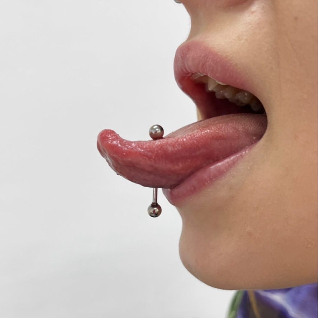 Пирсинг языка