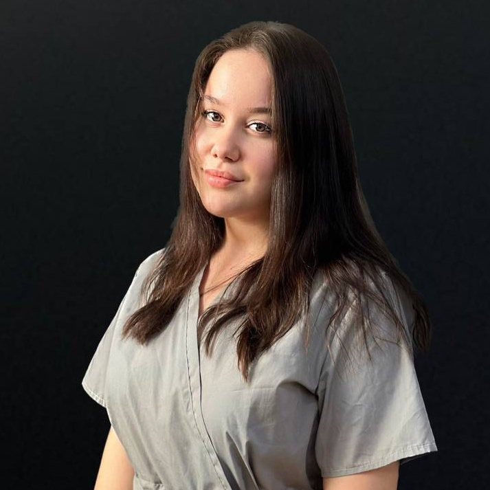 Ведущий мастер Диляра