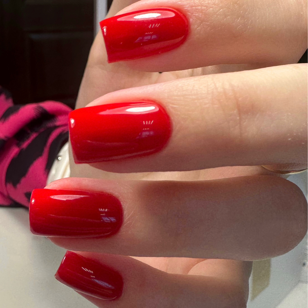 Маникюр с покрытием + укрепление