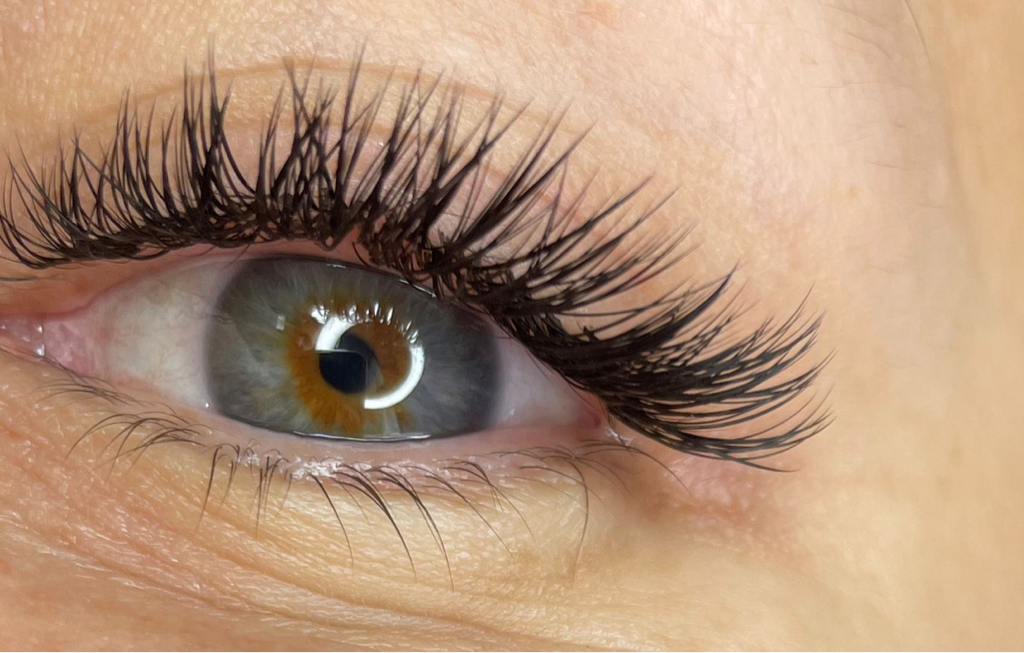 2D Наращивание ресниц