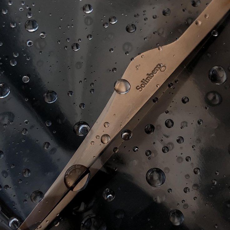 Коррекция бровей (воск/пинцет)