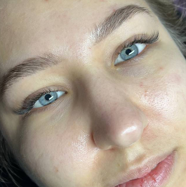 Классическое наращивание ресниц