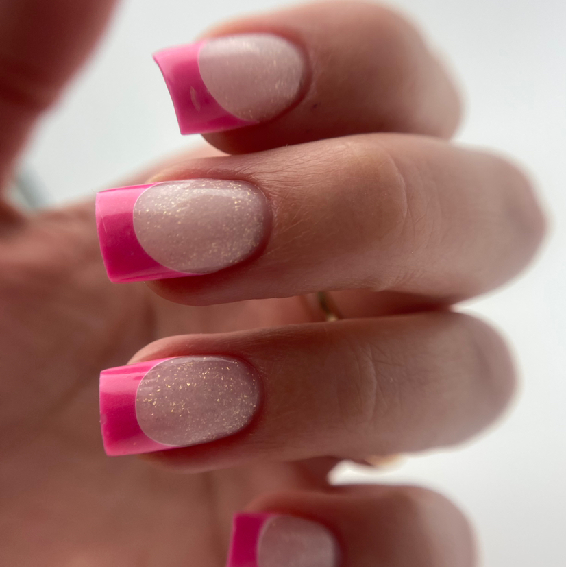 Наращивание ногтей до 3