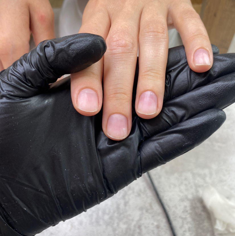 Женский комбинированный маникюр