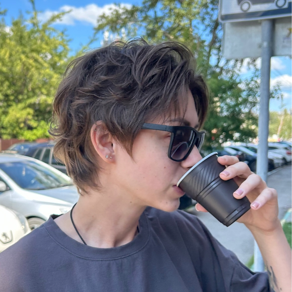 Ультракороткая женская стрижка