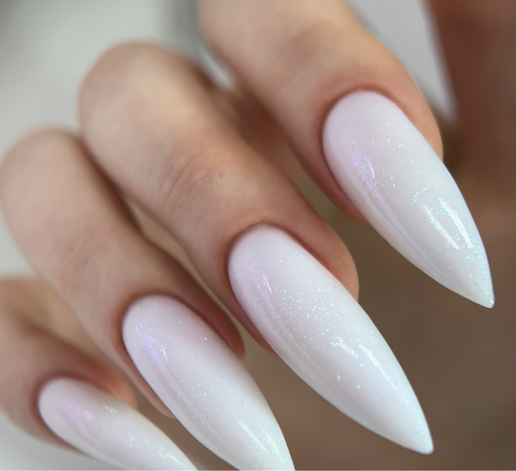 Комплекс маникюр с покрытием и укреплением (длинные ногти)