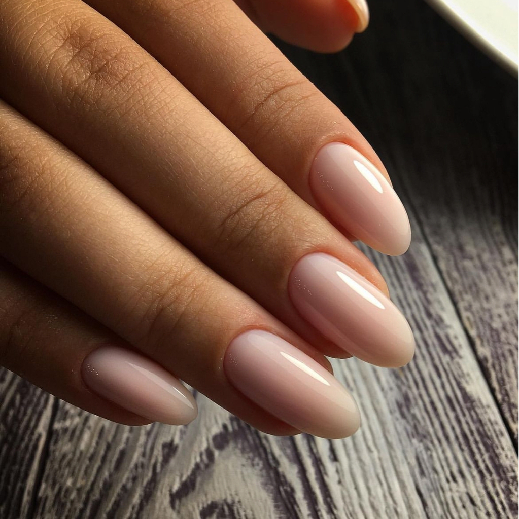 Комбинированный маникюр + покрытие цветная база/гель-лак