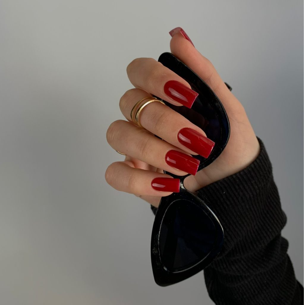 Топ-мастер. Маникюр с покрытием гель-лак