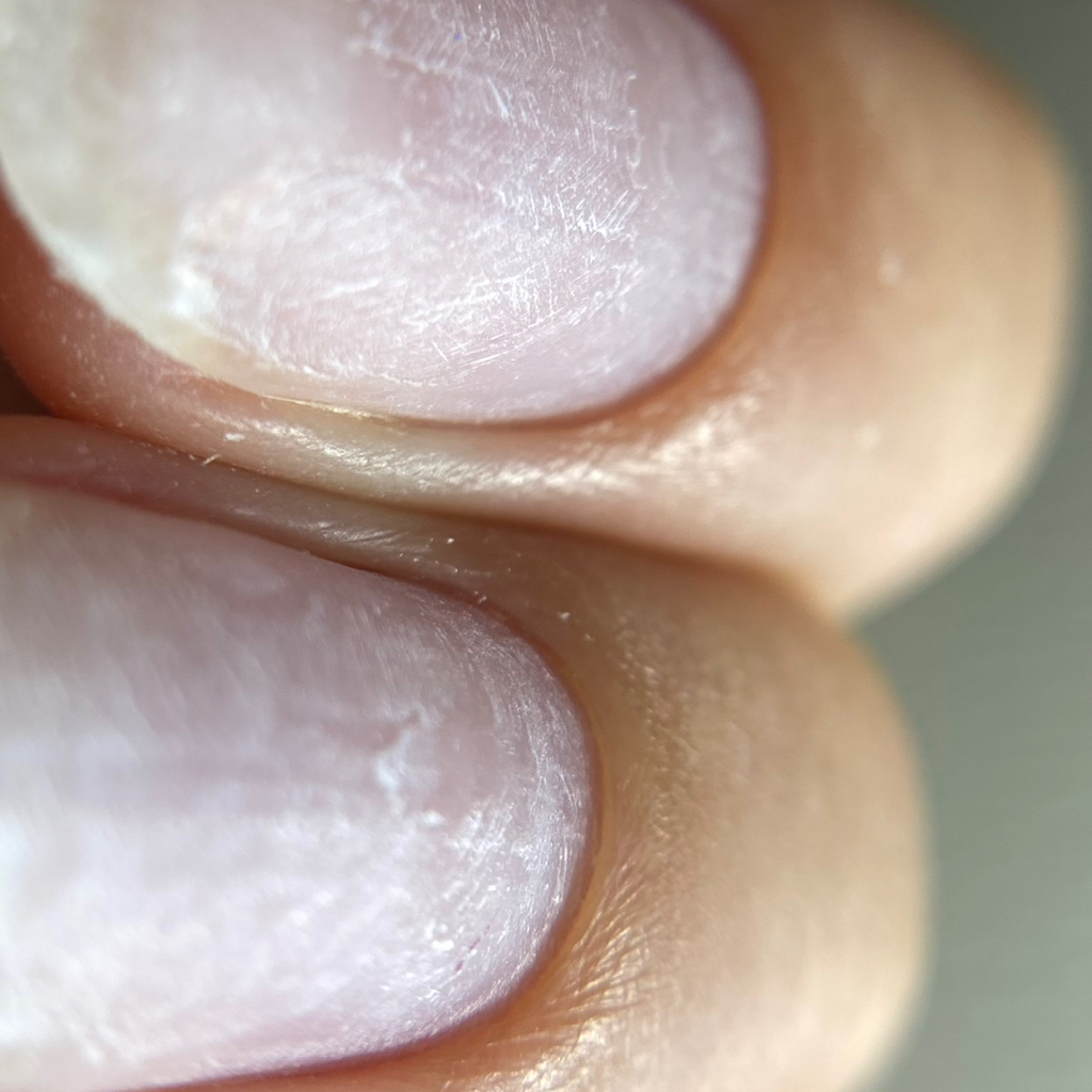 Маникюр обработка без покрытия (снятие входит в стоимость)