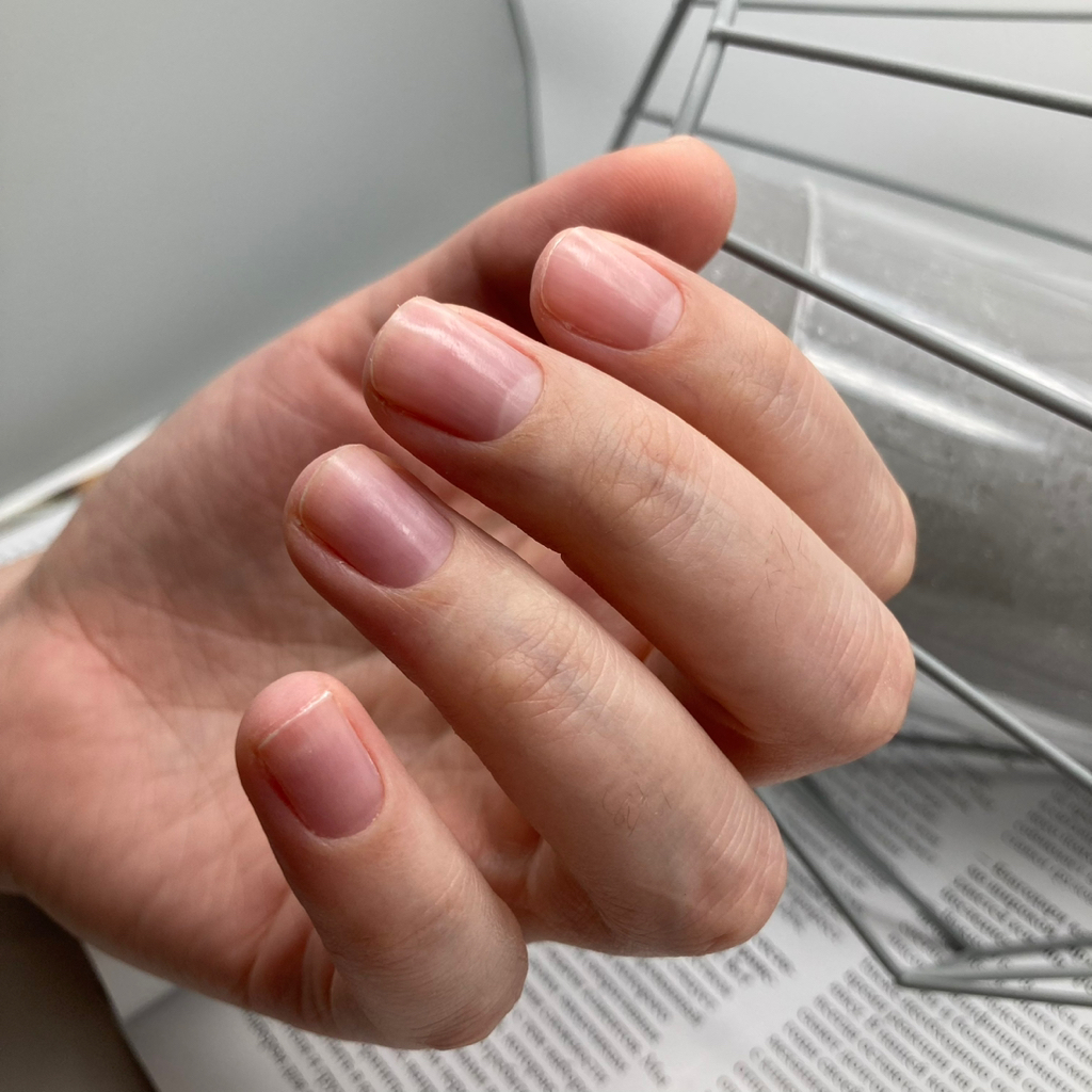 Маникюр без покрытия