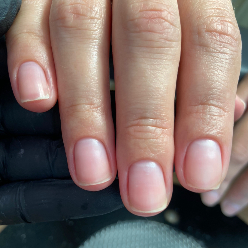Маникюр без покрытия
