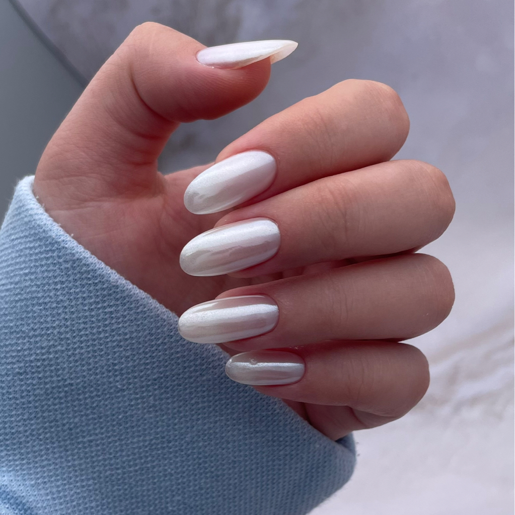 Маникюр с покрытием без снятия старого покрытия