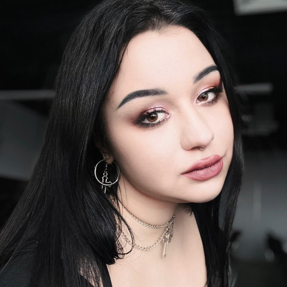 Р. Анастасия