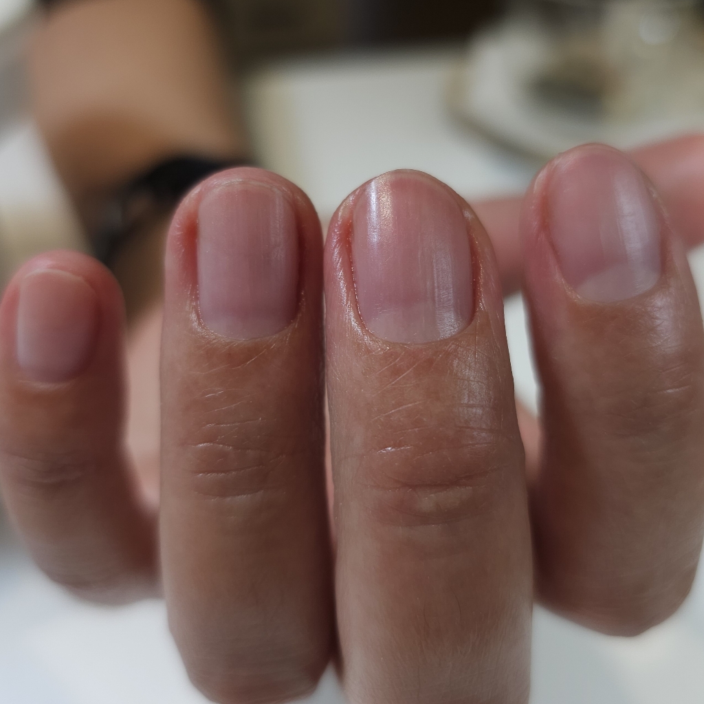 Маникюр комбинированный