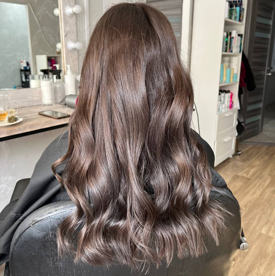 Окрашивание корней + уход + стрижка (длина ниже плеч)