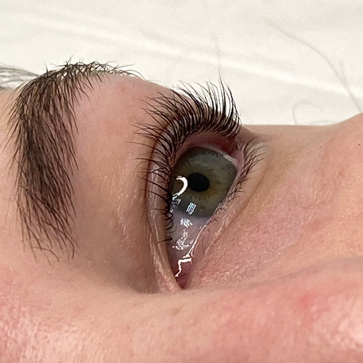 Ламинирование ресниц