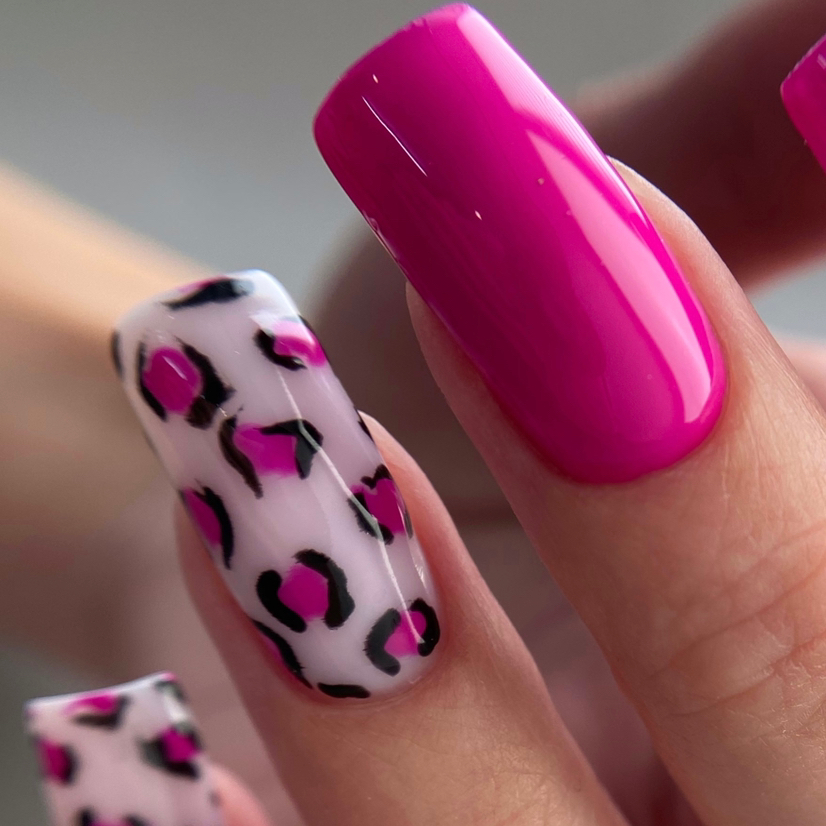 Комбинированный маникюр/укрепление гелем/ремонт 2 ногтя . Короткие