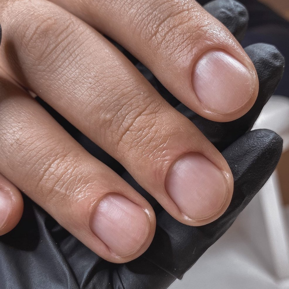 Маникюр мужской