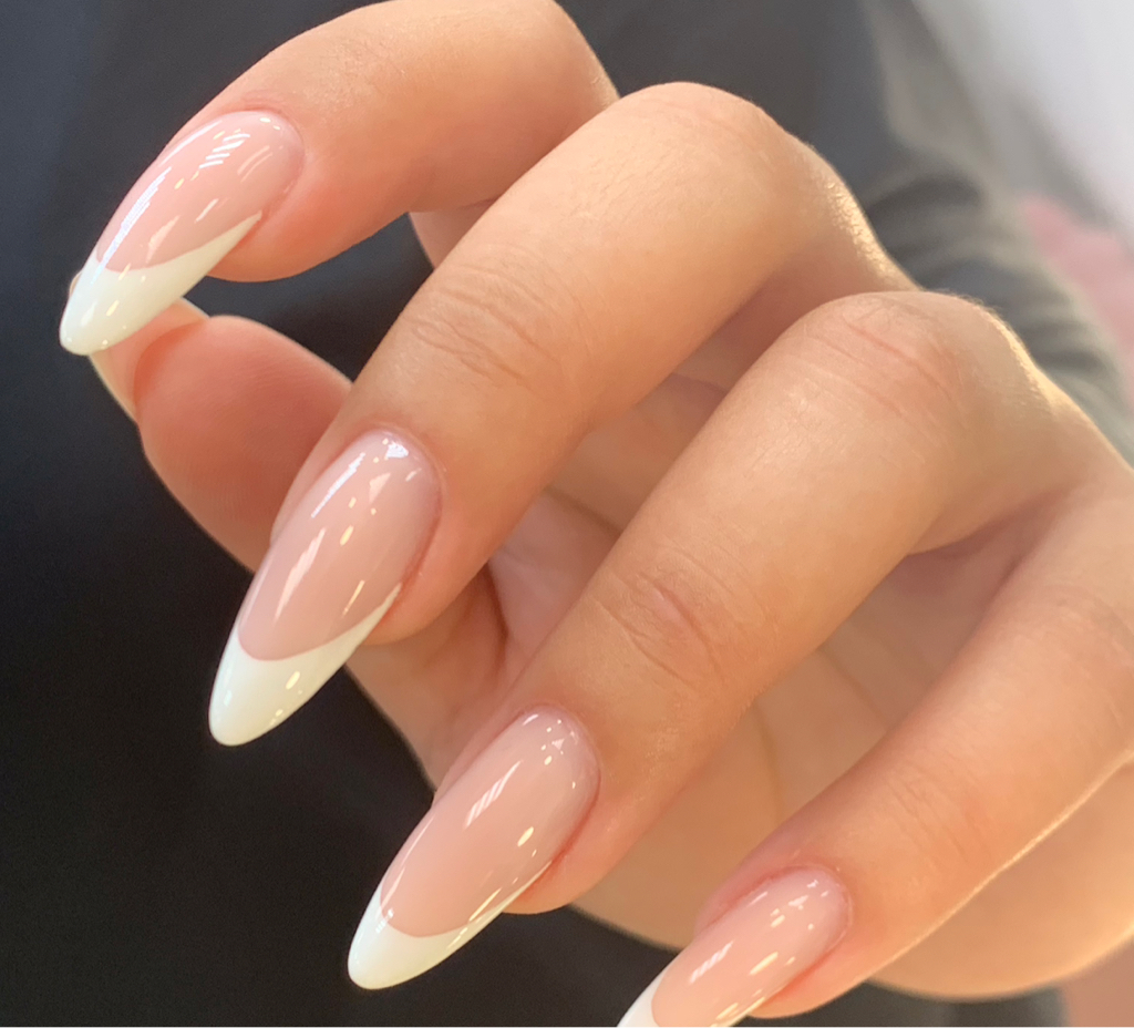 Наращивание ногтей (длина 4+)