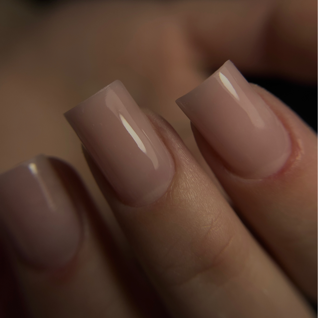 МАНИКЮР + КАМУФЛИРУЮЩЕЕ ПОКРЫТИЕ