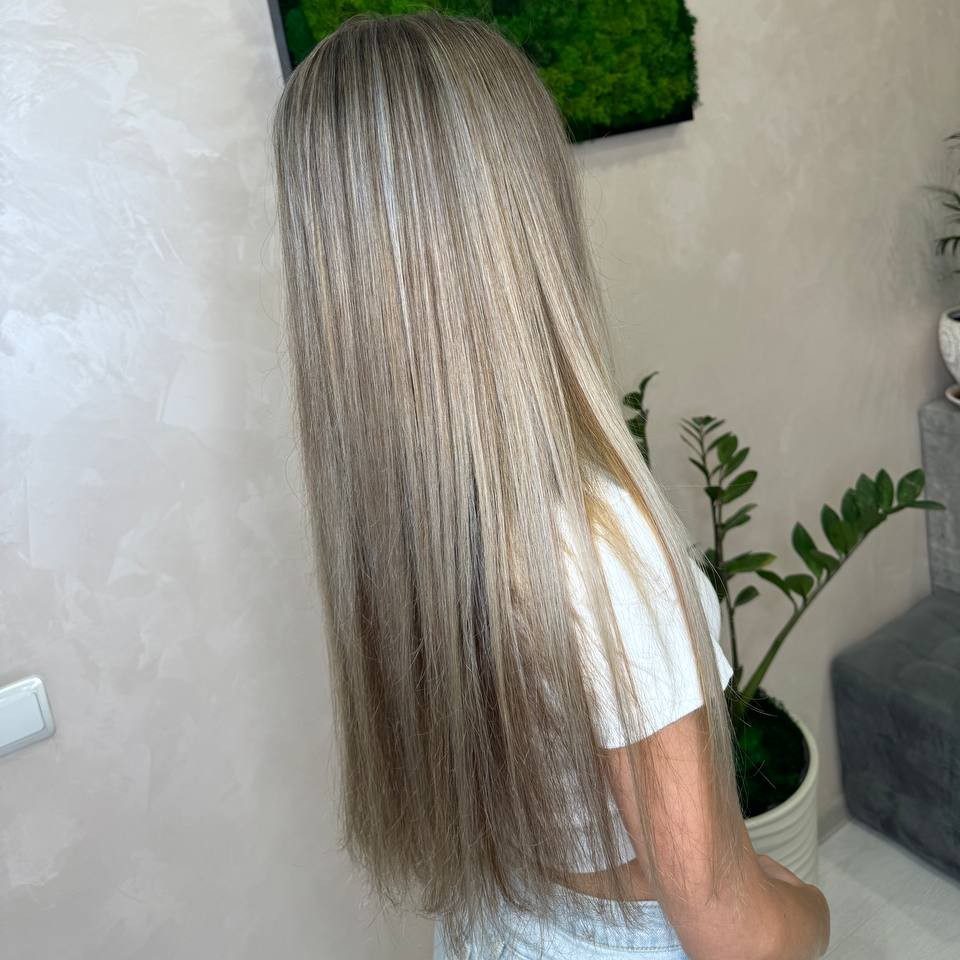 Авторское окрашивание красителем Matrix (очень длинные/густые)