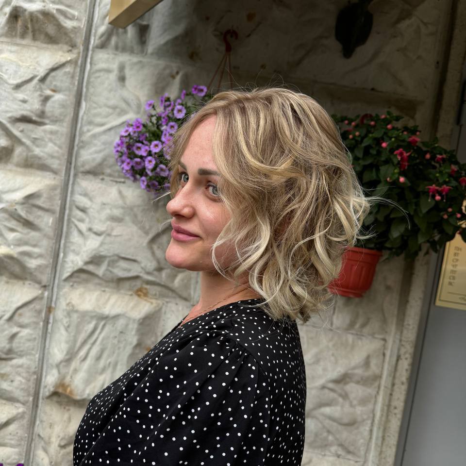 Укладка локоны. Средние волосы.