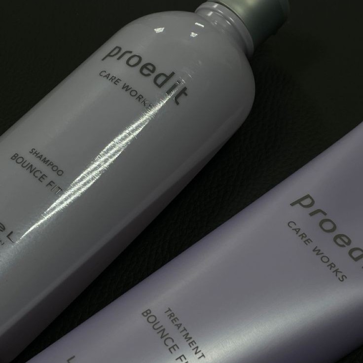 Жизненая сила от lebel средние волосы.