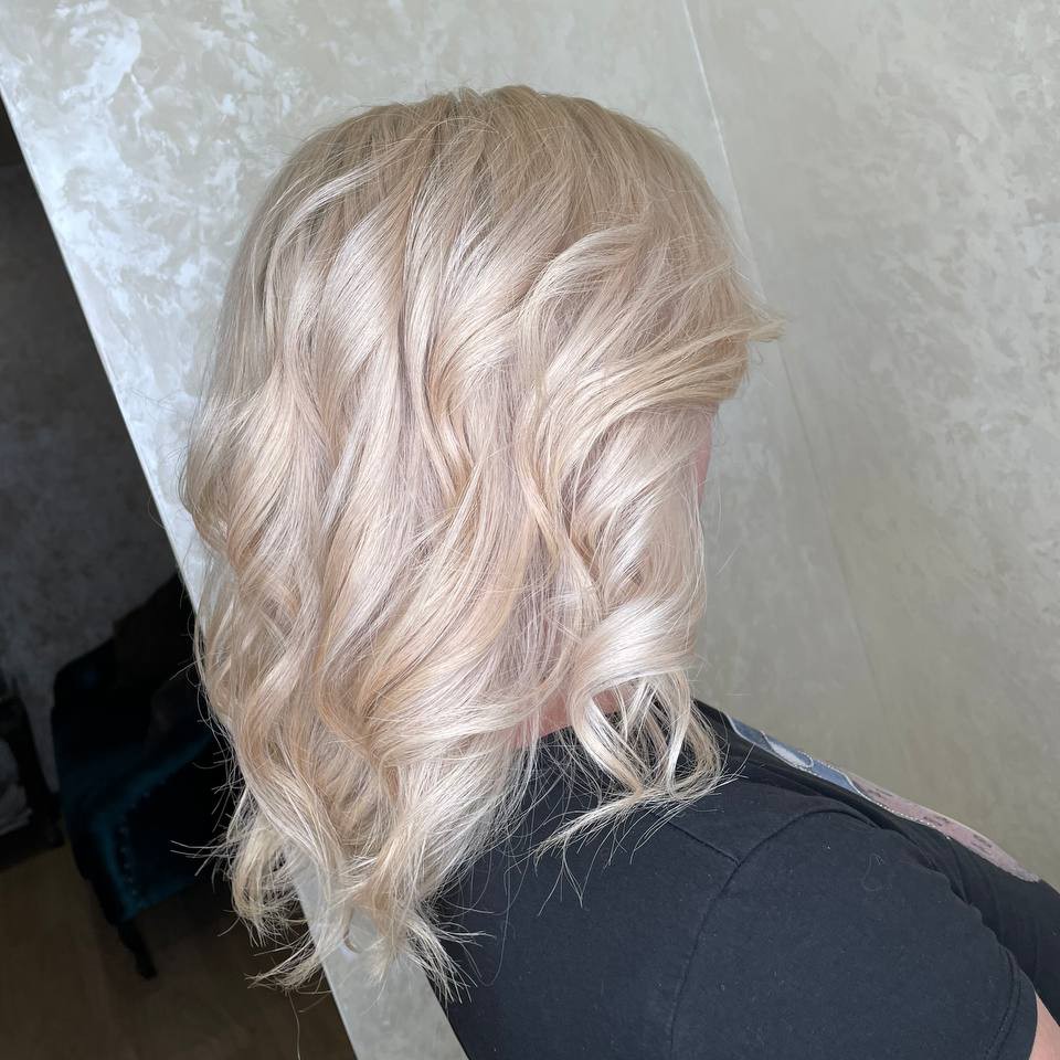 Тонирование, глазирование, один тон красителем CHI(средние волосы)