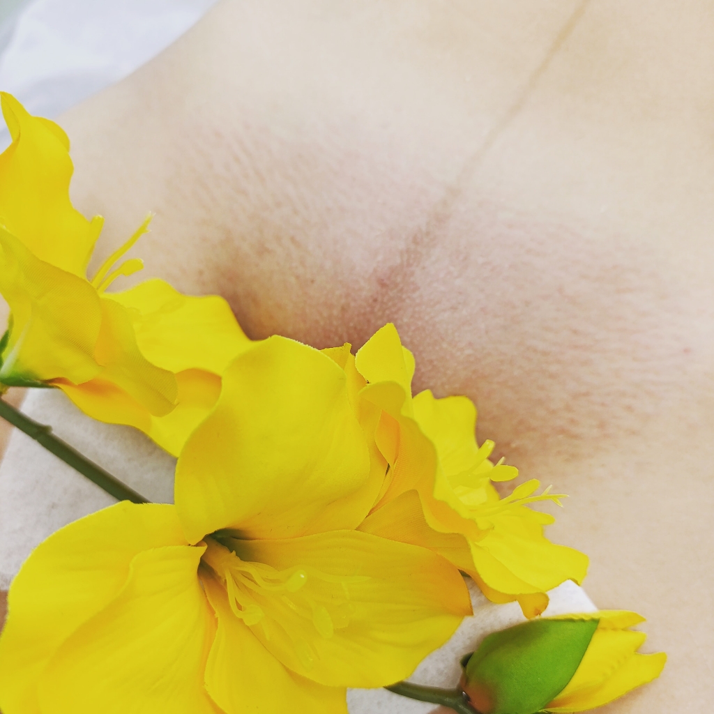 Восковая депиляция глубокое бикини