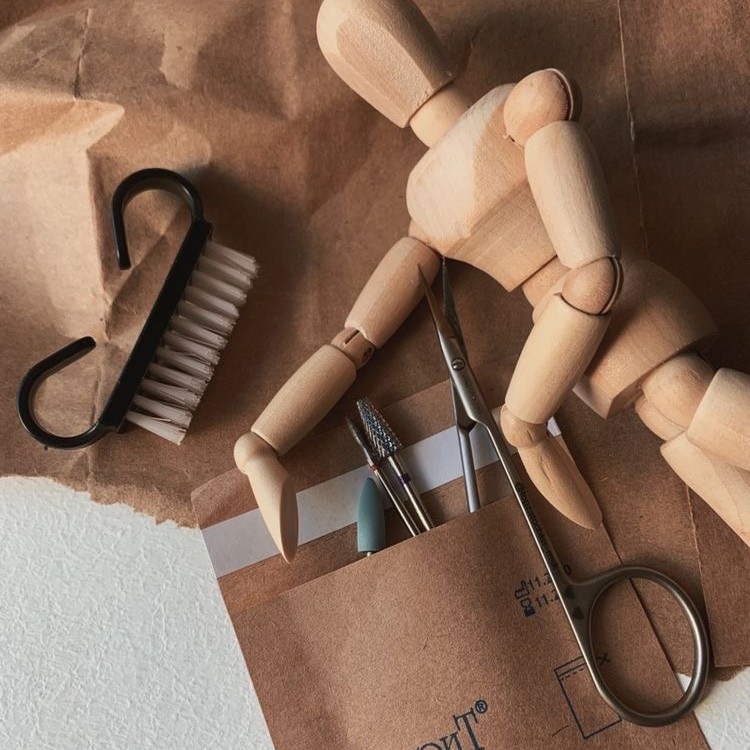 Комбинированный маникюр