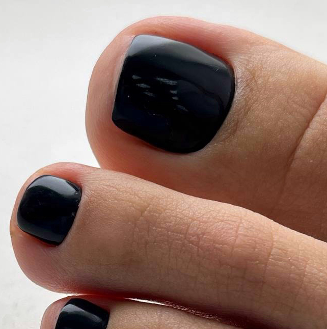 Обработка и покрытие гель лаком пальчиков