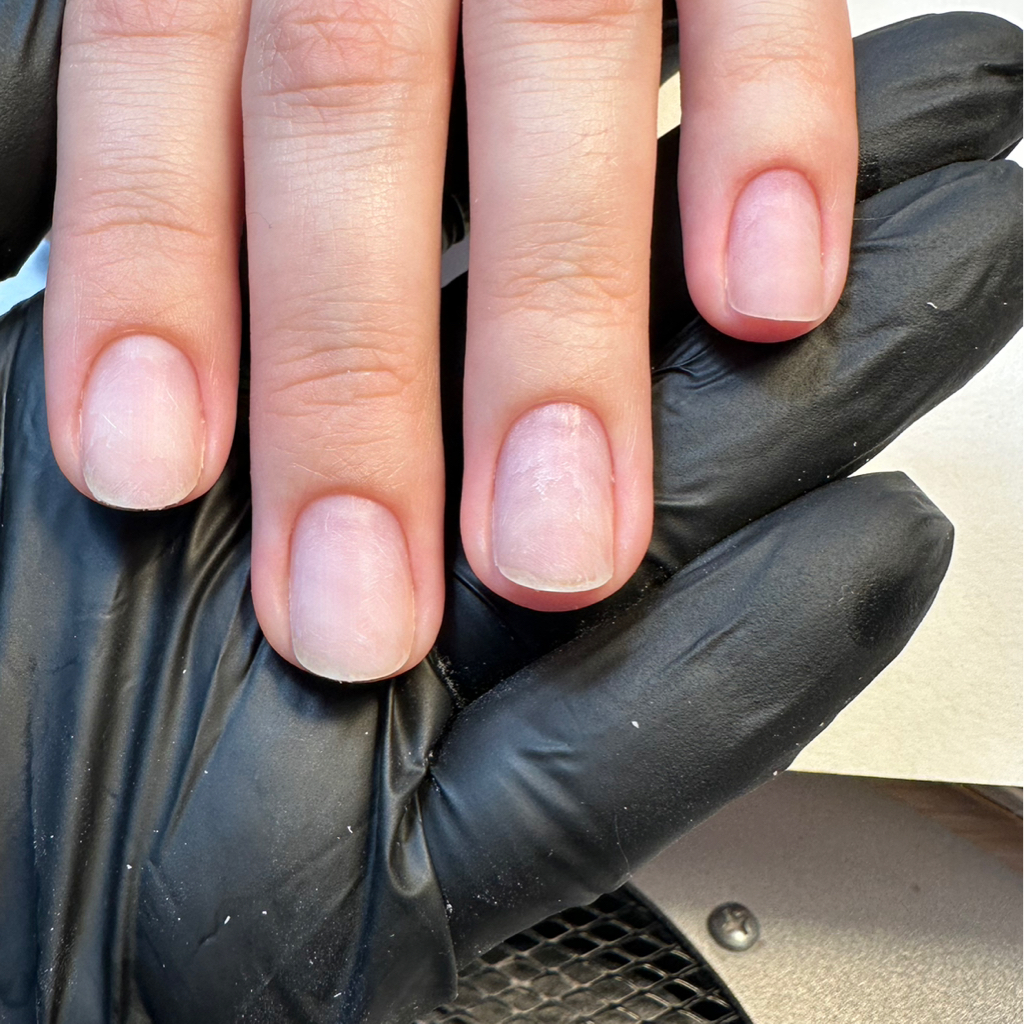 Снятие «старого» покрытия+маникюр