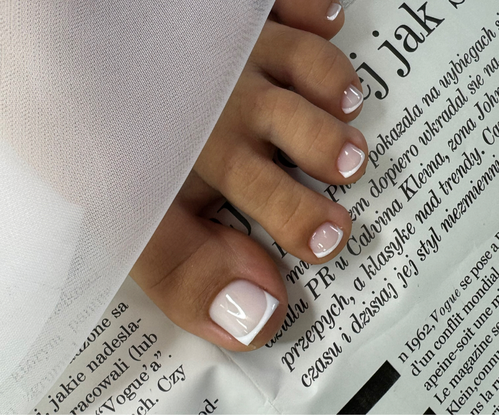 Педикюр с покрытием только пальчиков