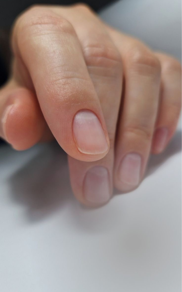 Маникюр без покрытия