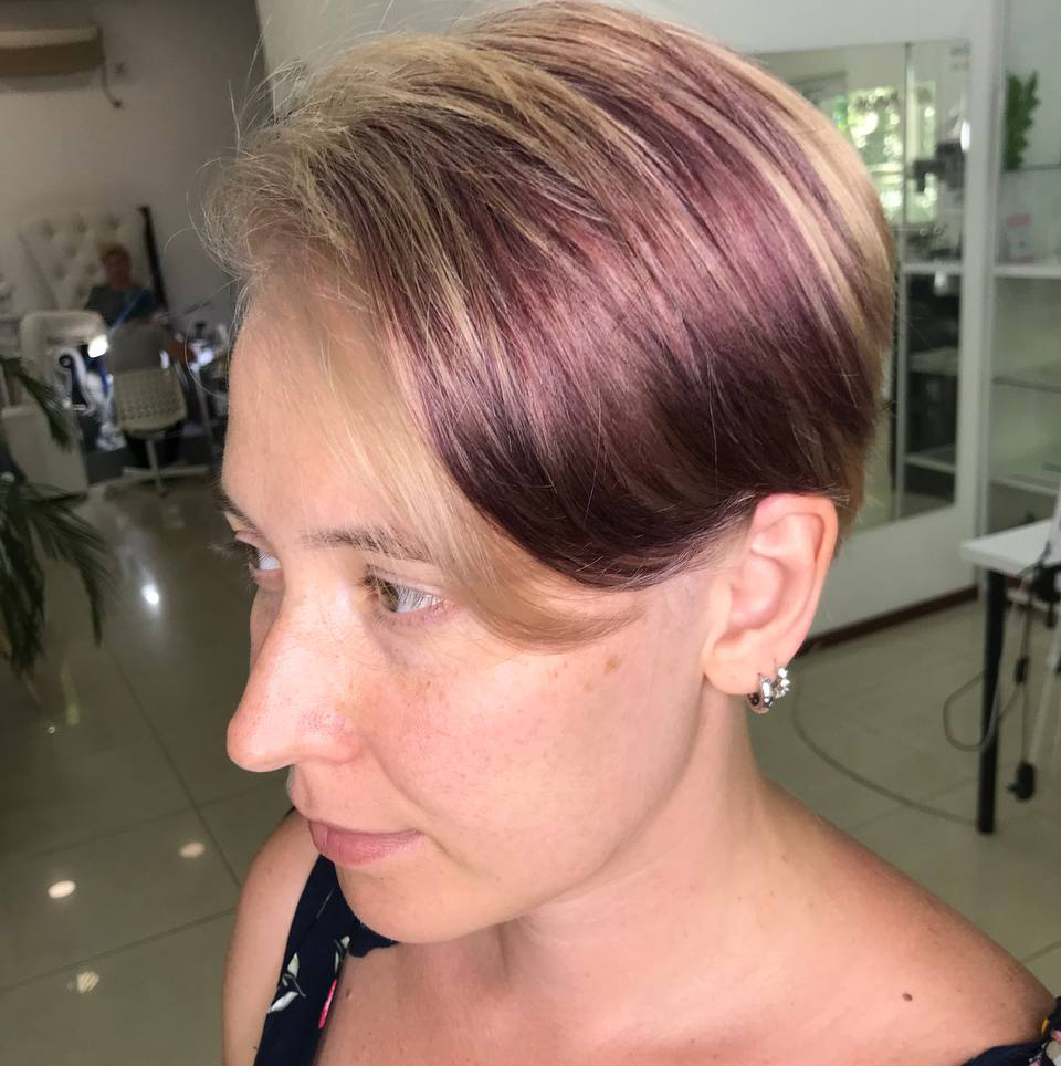 Женская стрижка коротких волос