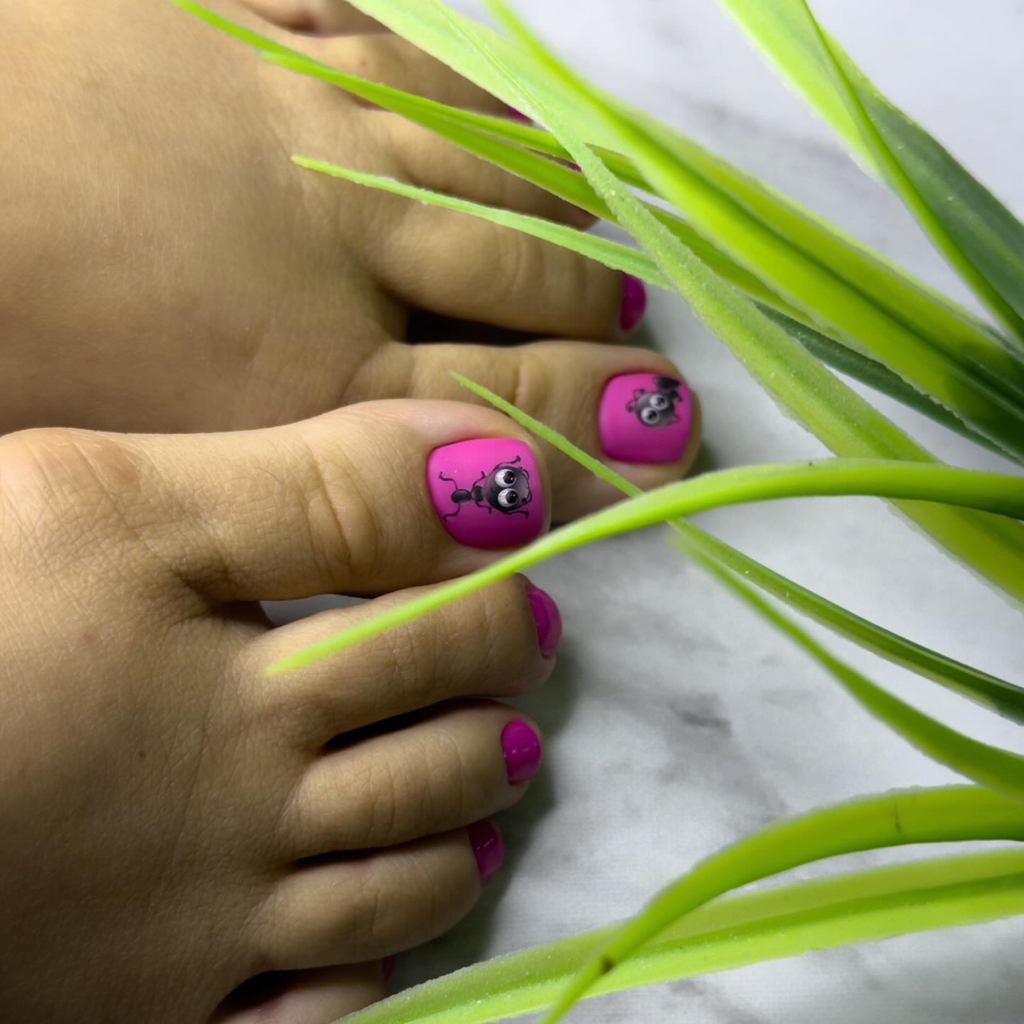 Обработка пальцев ног + покрытие